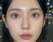 极近距离的自拍照