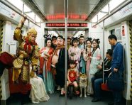 西游记人物坐地铁